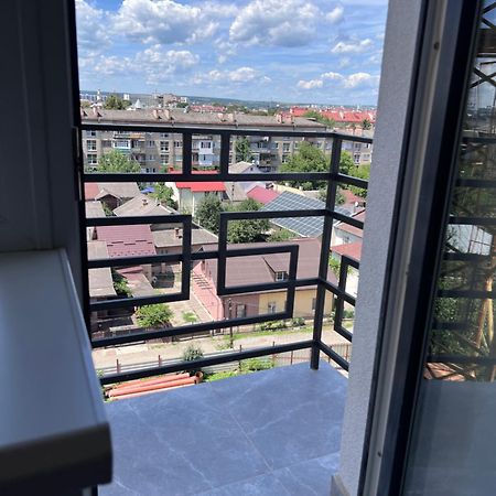 Vip Квартира В Центрі М. Івано-Франківськ Exterior foto